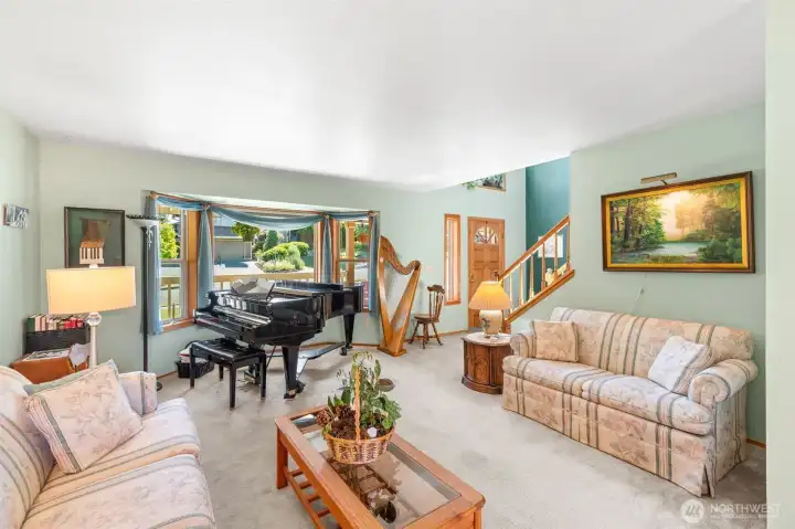 Living room large enough for grand piano Living room large enough for grand piano