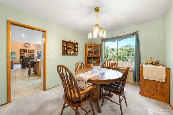 Large dining room Large dining room