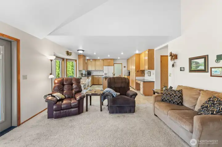 Family room is open to kitche Family room is open to kitche