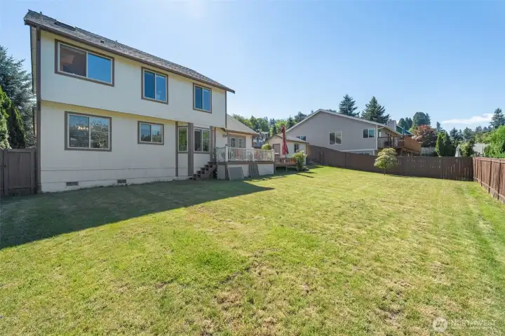 Nice size yard Nice size yard