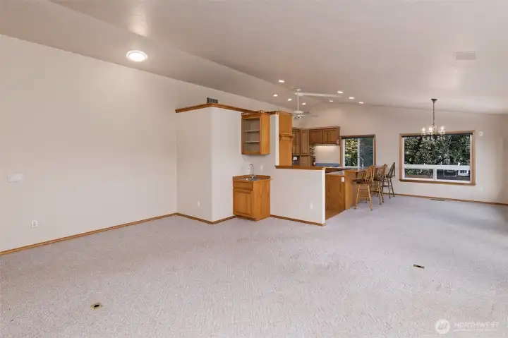 IN the living room, looking back towards the kitchen. It's a really great large area! IN the living room, looking back towards the kitchen. It's a really great large area!