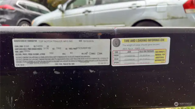 Trailer Info Sticker