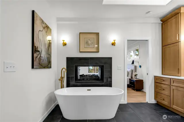 Primary Bathroom w/ freestanding tub