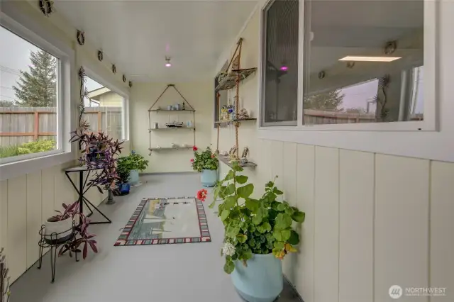 Front sunroom