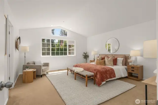Huge primary suite.