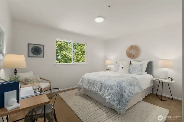 2nd (large) upper bedroom.