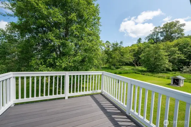 Upper floor deck