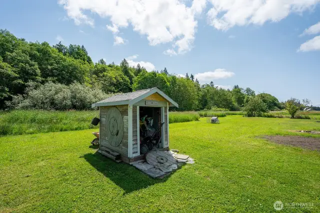 Shed