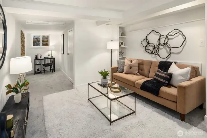 Lower floor recreation room