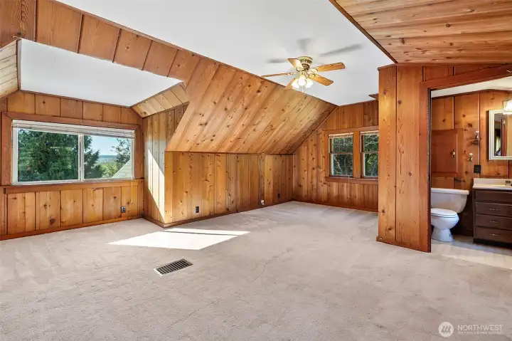 Upstairs bedroom with half bath