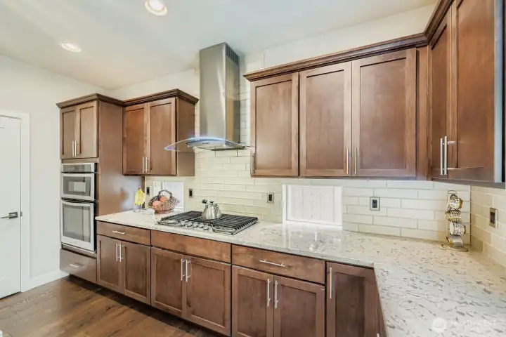 Kitchen has ample counter space