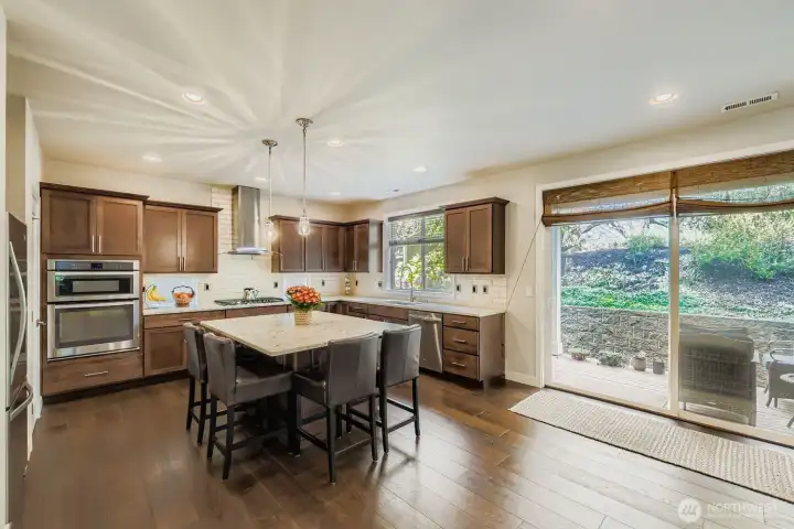 Access to covered deck and patio area