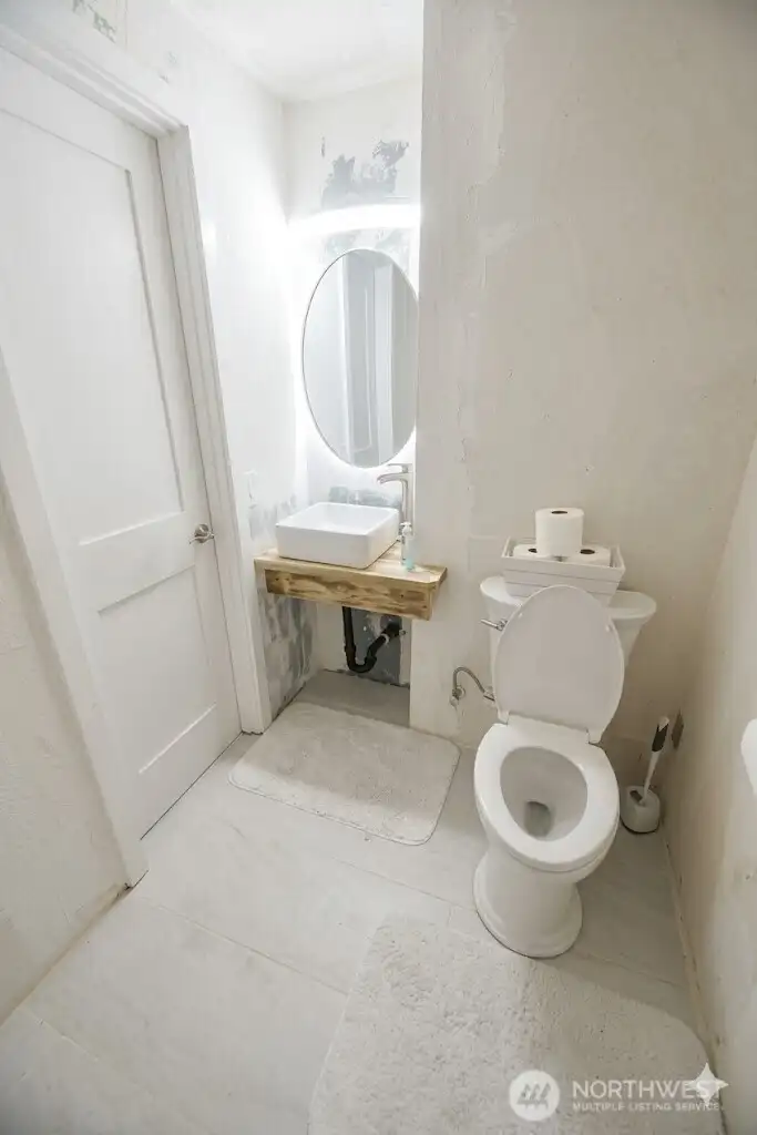 Laundry Bathroom