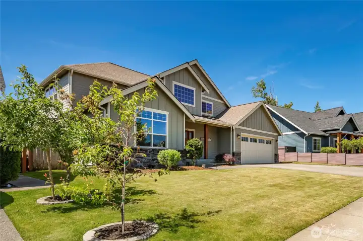 Welcome to 2075 Bluestem St. in Lynden! Welcome to 2075 Bluestem St. in Lynden!