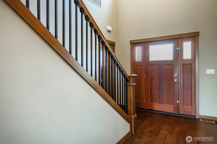 Entry features open staircase and office just inside entrance. Entry features open staircase and office just inside entrance.