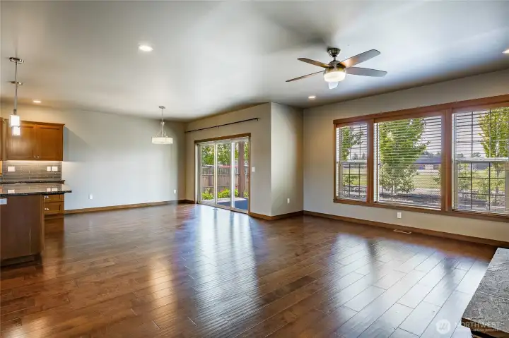 Engineered wood floors thoughout main floor. Engineered wood floors thoughout main floor.