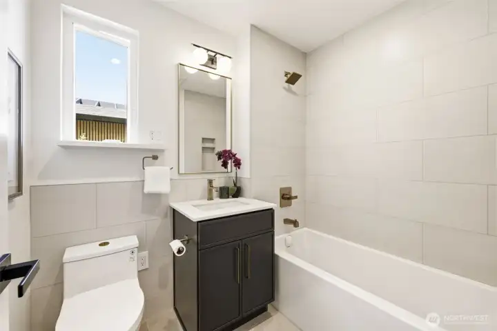 main floor full bath main floor full bath