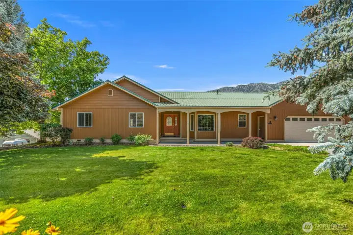 Fresh paint, manicured yard, river access, irrigation, sprinkler system, and room to move.  This is the home you have been looking for.
