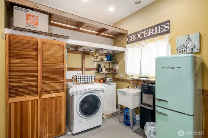 Kitchenette in garage