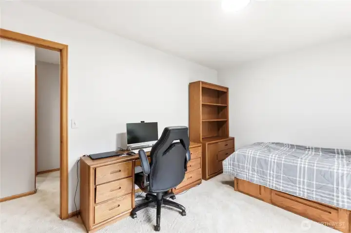 Upstairs bedroom 2