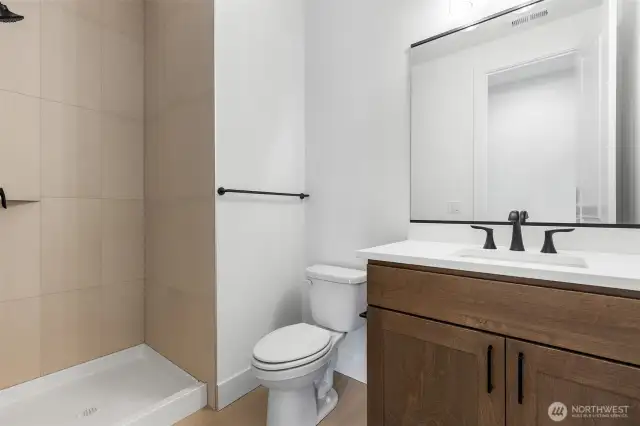 main level 3/4 bath
