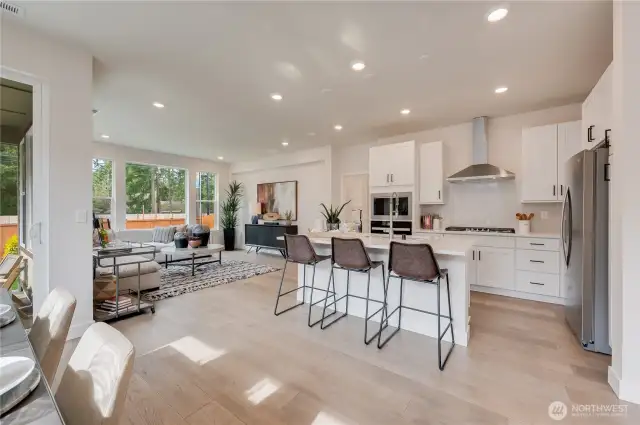 Kitchen - Dining