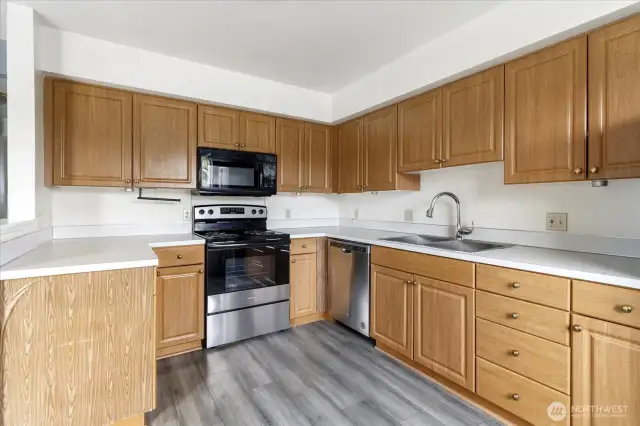 Spacious kitchen