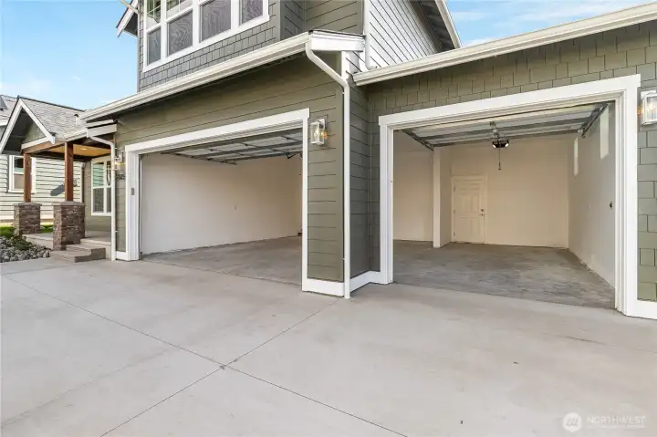 3-car garage