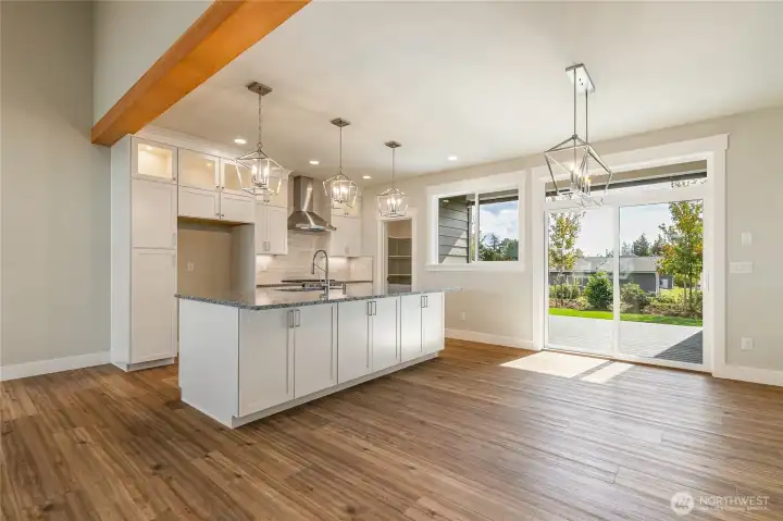 Dining area to Private Deck