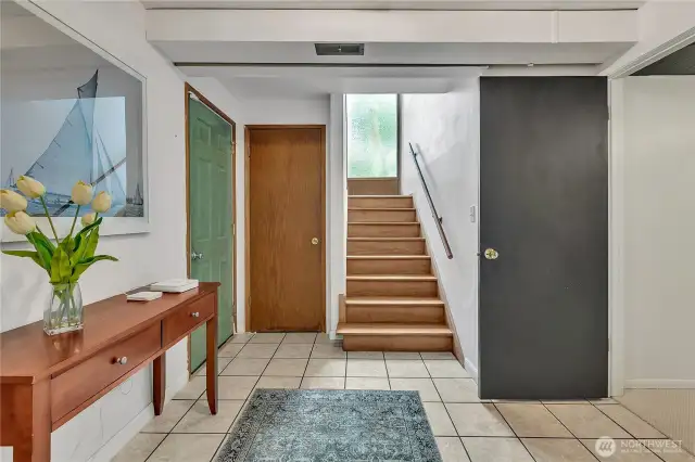 Lower level access to attached garage