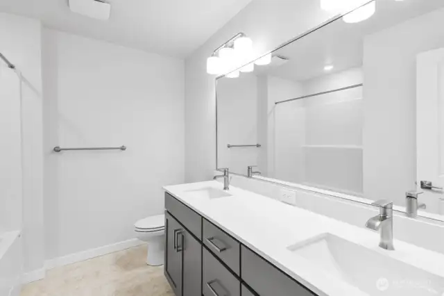 13217 NE 127th Way Unit C ~ Ready Now
