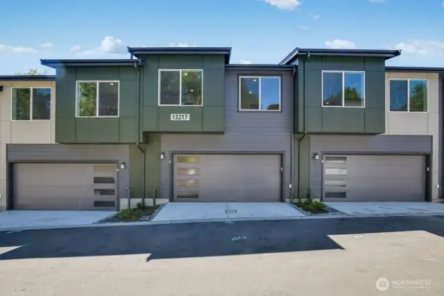 13217 NE 127th Way Unit C ~ Ready Now
