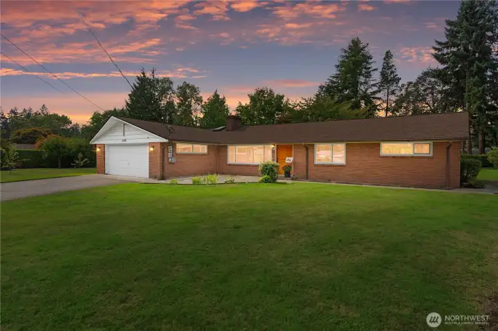 Welcome to your new home! Picture yourself enjoying the spacious, beautifully updated interior and the large inviting lot-perfect for gatherings, outdoor fun, or simply relaxing. Don't miss out on this incredible opportunity to make this dream home yours!