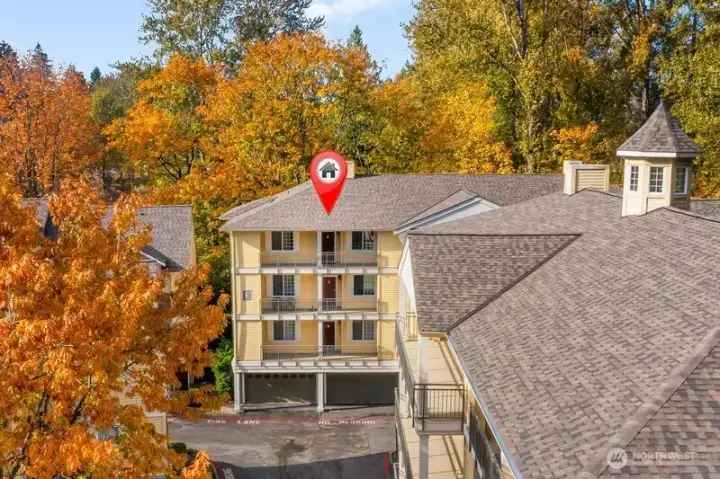 No neighbors to the left of the unit nor above you!