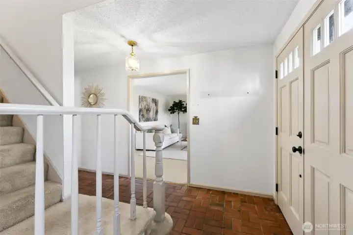 Another view of formal foyer...