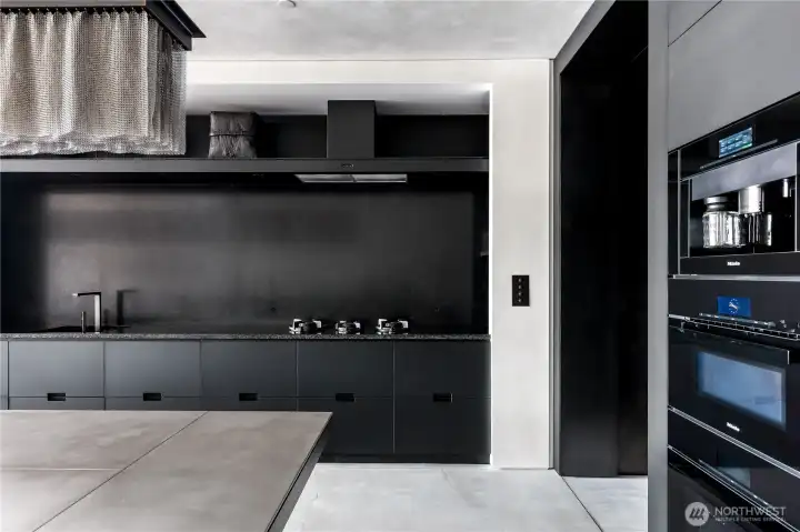 Stunning kitchen with every amenity.