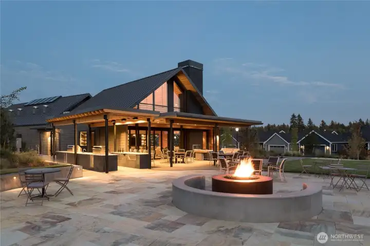 Ovation at Oak Tree Community