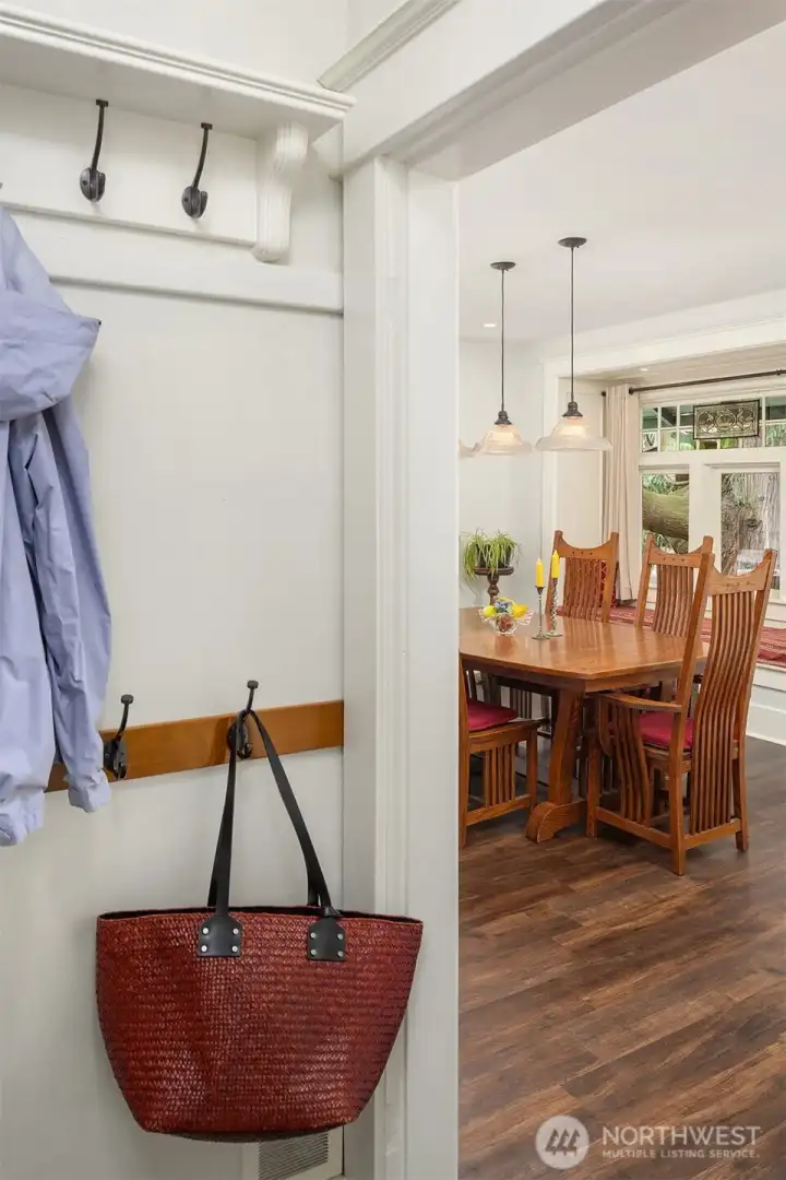 Bulits Ins and Area to Organize Coats, etc.