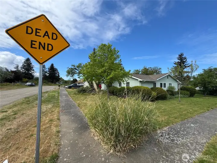 Quiet dead end street