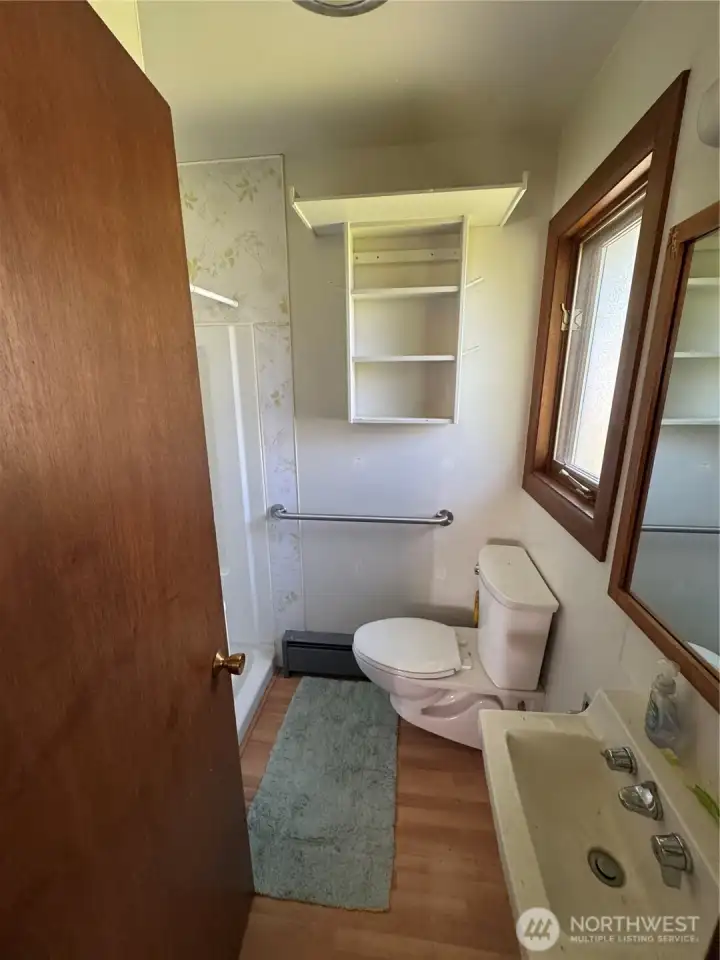 Bathroom off primary