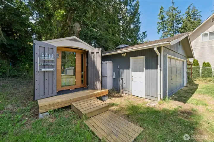 Sauna in the building next to the garage. Sauna in the building next to the garage.