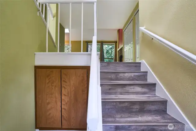 The open entry also has more easily accessible storage.