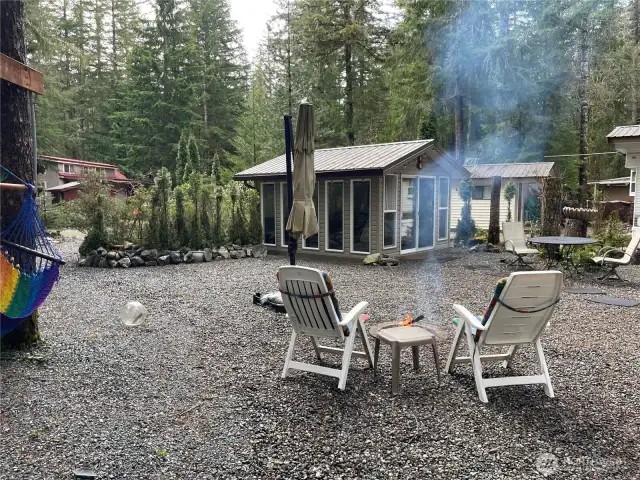 You have your fire pit area in the front of the park model.