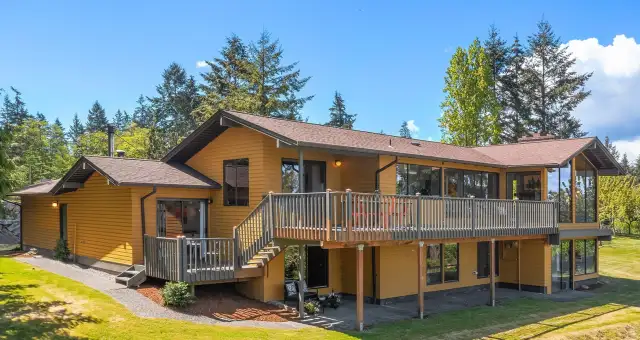 Thank you for visiting 23322 63rd Avenue SW on Vashon Island. Reach out to the pleasant listing agent for a private showing.