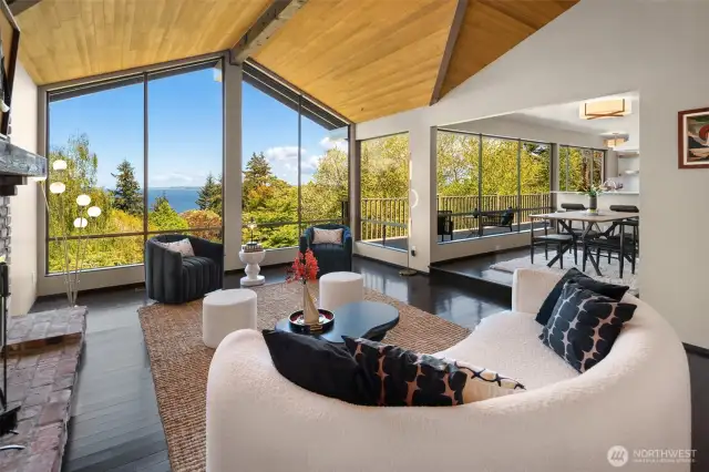 The beautiful spaces in the upper level flow naturally together creating a welcoming, cozy feeling for gathering and entertaining. If you aren't in the mood for entertaining, find yourself a peaceful spot in the entry level library or the lower level great room.