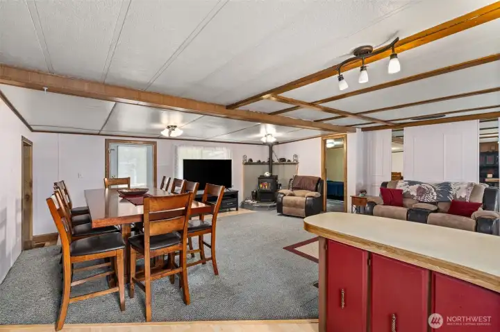 KITCHEN TO DINING