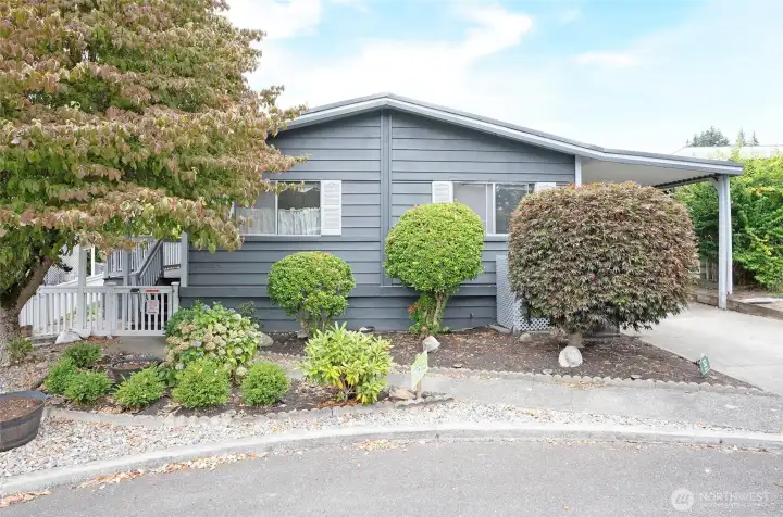 Ideally situated in the sought-after Kloshee Illahee 55+ Community.