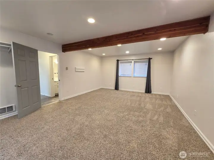 Large Living Area in Daylight Basement