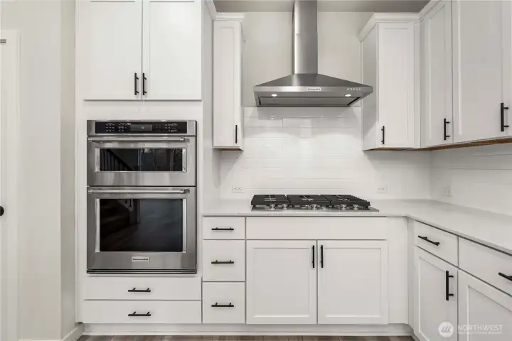 Photo of same plan, another home