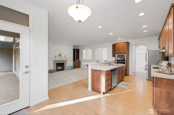 Breakfast Nook with access to rear patio
